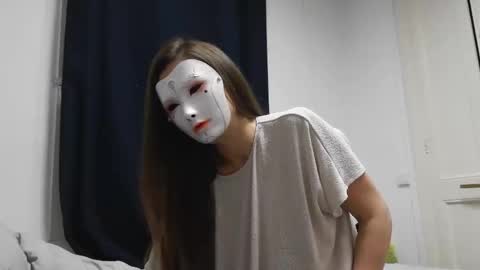 Tinks online show from December 13, 2025, 7:53 pm