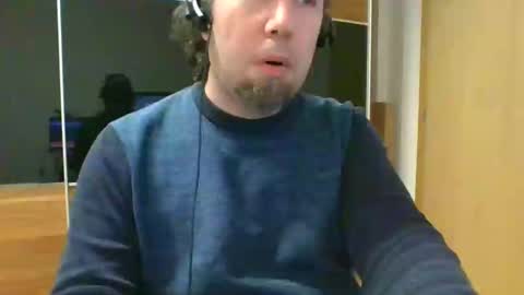 Tirolerboy27 online show from December 2, 2024, 1:13 pm