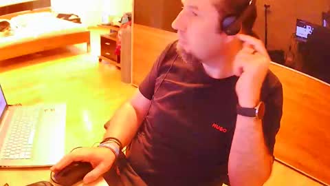 Tirolerboy27 online show from October 23, 2025, 8:35 am