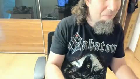 Snapshot of tirolerboy27 chatting on July 20, 2026, 8:17 am Tirolerboy27 online show from July 20, 2026, 8:17 am