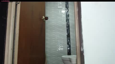 tita_dirty online show from October 29, 2025, 4:53 pm