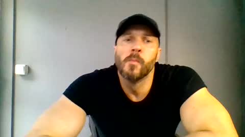Snapshot of titan_heart chatting on July 12, 2026, 10:17 am titan_heart online show from July 12, 2026, 10:17 am