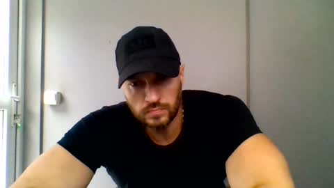Snapshot of titan_heart chatting on July 28, 2026, 10:10 am titan_heart online show from July 28, 2026, 10:10 am