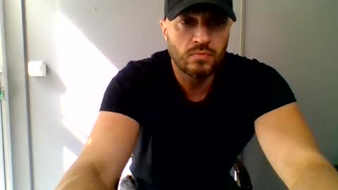 Snapshot of titan_heart chatting on July 28, 2026, 2:13 pm titan_heart online show from July 28, 2026, 2:13 pm