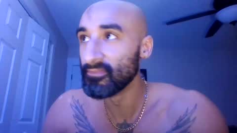 Titan online show from November 4, 2025, 7:18 am