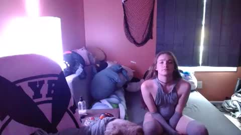 Snapshot of titania420 chatting on September 10, 2025, 7:14 pm Titania420 online show from September 10, 2025, 7:14 pm