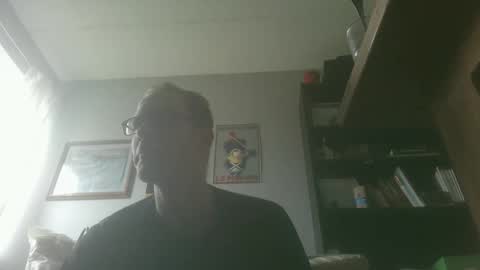 Snapshot of titlovercums chatting on March 31, 2026, 4:18 pm titlovercums online show from March 31, 2026, 4:18 pm