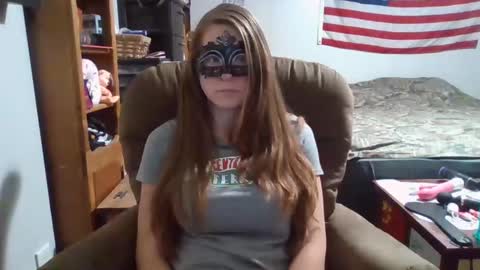 Tittygirl8 online show from January 15, 2025, 7:37 am