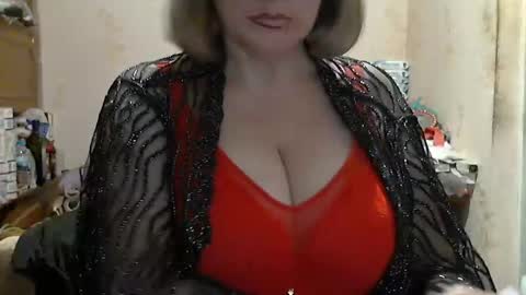 tittylina online show from December 9, 2024, 5:07 am