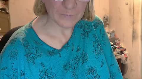 tittylina online show from February 22, 2025, 8:09 pm
