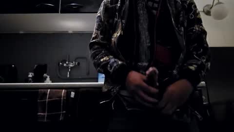 tjinka online show from November 19, 2025, 11:49 pm