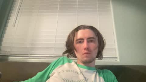 Snapshot of tlayne410 chatting on March 4, 2025, 8:02 am tlayne410 online show from March 4, 2025, 8:02 am