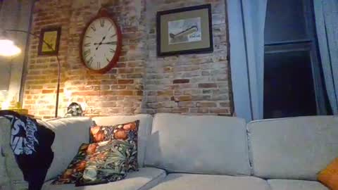 Snapshot of tlive9 chatting on August 4, 2026, 6:16 am tlive9 online show from August 4, 2026, 6:16 am