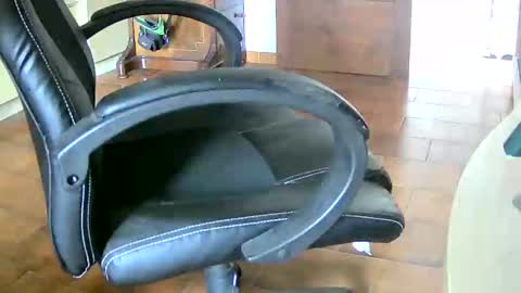 Tobiko online show from February 18, 2025, 12:39 pm