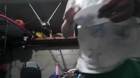 Snapshot of todayistheday86 chatting on September 21, 2025, 5:47 pm todayistheday86 online show from September 21, 2025, 5:47 pm