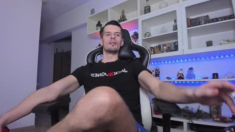 Todd online show from January 8, 2025, 4:12 am