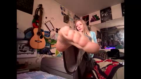 Snapshot of tohottohandletocoldtohold chatting on February 24, 2026, 4:49 pm tohottohandletocoldtohold online show from February 24, 2026, 4:49 pm