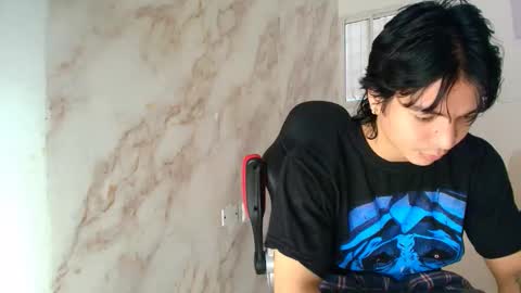 toji lee online show from January 5, 2026, 8:23 pm