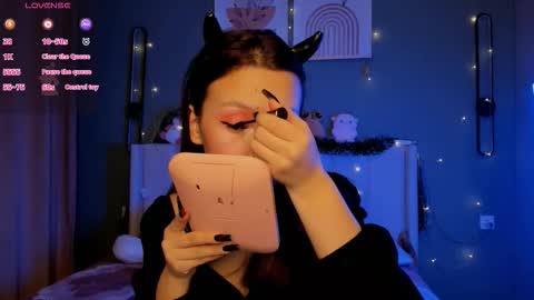 Toki online show from December 14, 2025, 3:23 am