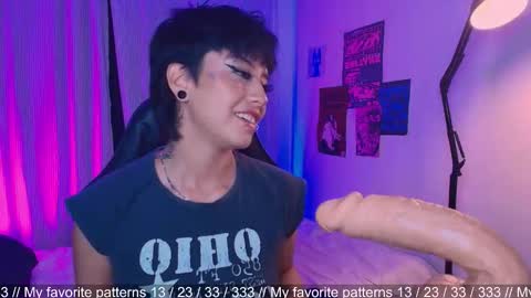 Snapshot of tokyo_blues chatting on March 2, 2026, 12:35 am Halsey Sofii online show from March 2, 2026, 12:35 am