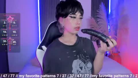  Halsey  Sofii  online show from July 31, 2026, 11:37 pm