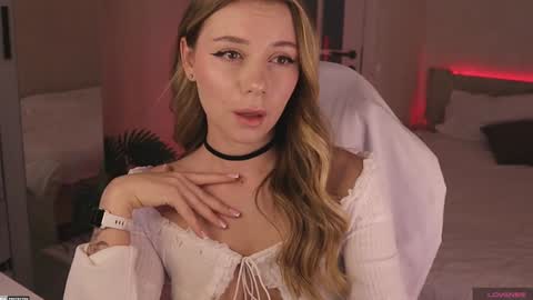 Snapshot of tokyo_n chatting on February 3, 2025, 8:02 am tokyo_n online show from February 3, 2025, 8:02 am