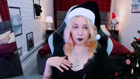 Tolli Moll online show from December 30, 2024, 8:21 am