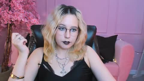 Tolli Moll online show from January 11, 2025, 6:45 am