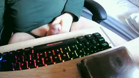 tolon408472 online show from February 24, 2025, 7:44 am