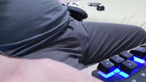 Snapshot of toloneo1 chatting on March 20, 2026, 1:43 am toloneo1 online show from March 20, 2026, 1:43 am