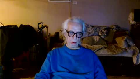 tom112292014 online show from March 27, 2026, 2:39 am