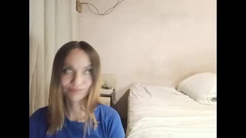 Snapshot of tom316972 chatting on December 27, 2024, 2:25 am Flor online show from December 27, 2024, 2:25 am