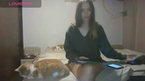 Snapshot of tom316972 chatting on June 7, 2026, 4:49 am Flor online show from June 7, 2026, 4:49 am