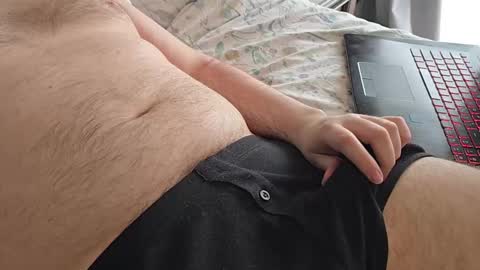 tom_2527 online show from March 25, 2026, 4:13 pm