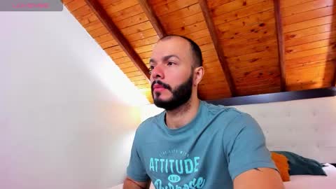   online show from September 30, 2025, 12:10 pm