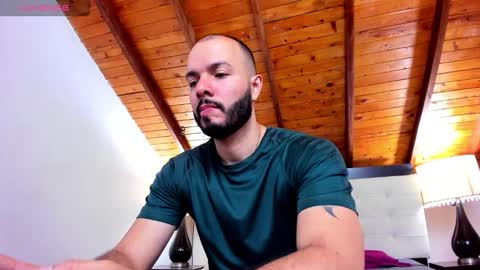   online show from November 8, 2025, 1:11 pm