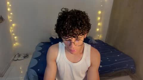 Tom Blue online show from January 14, 2026, 12:33 pm