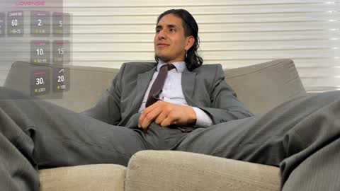 TOM online show from February 5, 2025, 7:31 pm