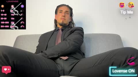 TOM online show from November 24, 2025, 11:48 pm