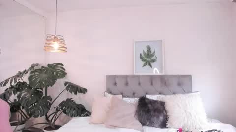 Master of pleasure online show from November 20, 2025, 12:16 pm