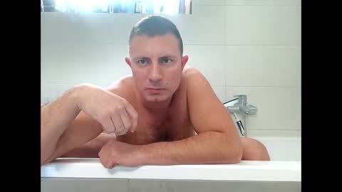 tom_horny84 online show from January 22, 2025, 11:56 am