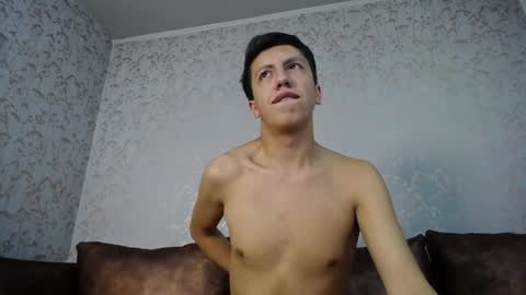 Snapshot of tom_marshall chatting on April 9, 2026, 8:47 pm Tom online show from April 9, 2026, 8:47 pm