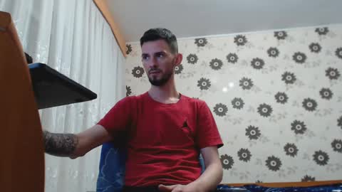 Snapshot of tom_michael chatting on January 18, 2025, 11:00 pm Michael online show from January 18, 2025, 11:00 pm