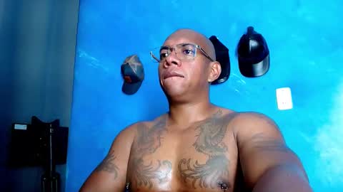 Tom Miller online show from November 8, 2025, 4:01 am