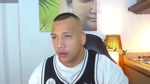 Tom muscle1 online show from January 25, 2025, 11:55 am