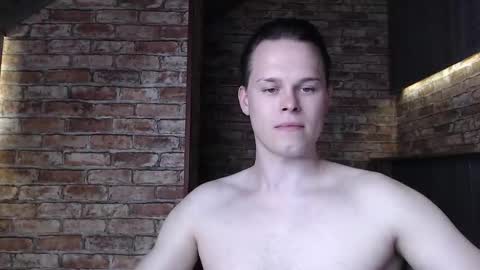 Snapshot of tom_y_ chatting on October 17, 2025, 3:58 pm Tom online show from October 17, 2025, 3:58 pm