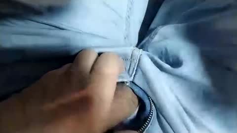 Tomas online show from March 10, 2025, 10:45 pm