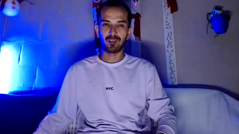 Snapshot of tomas_gerauld chatting on January 3, 2025, 3:16 am tomas gerauld. make me happy with 10000 tokens online show from January 3, 2025, 3:16 am