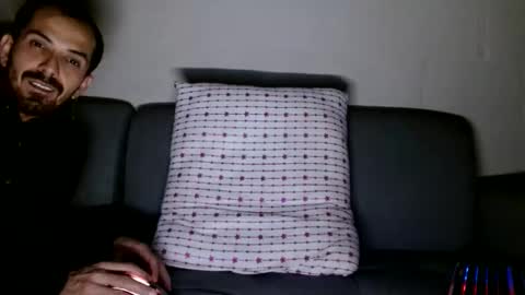 Snapshot of tomas_gerauld chatting on January 29, 2025, 2:30 am tomas gerauld. make me happy with 10000 tokens online show from January 29, 2025, 2:30 am