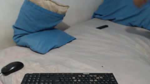 Snapshot of tomas_turbado_ chatting on July 8, 2026, 9:03 am tomas_turbado_ online show from July 8, 2026, 9:03 am